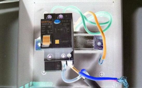 單相電機需要配多大斷路器？這里有詳細的計算方法和注意事項