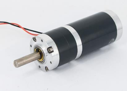 550單相電機(jī)用多大電容才能正常工作？